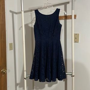 Speechless Navy Blue Lace Sleeveless Dress with Liner. Size XXS